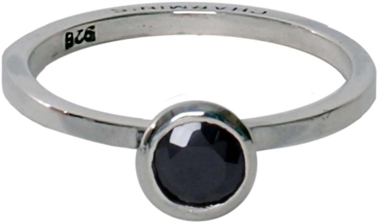 Ring R132 Black 'Round Diamond'