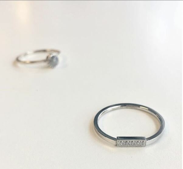 R540 Tube Crystal CZ Shiny Steel