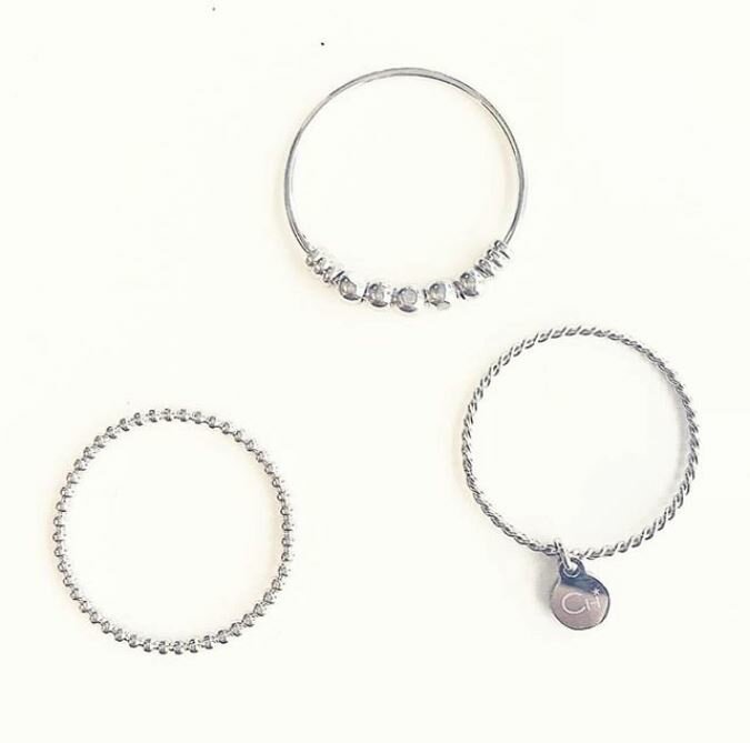 R568 Dangling Coin Shiny Steel