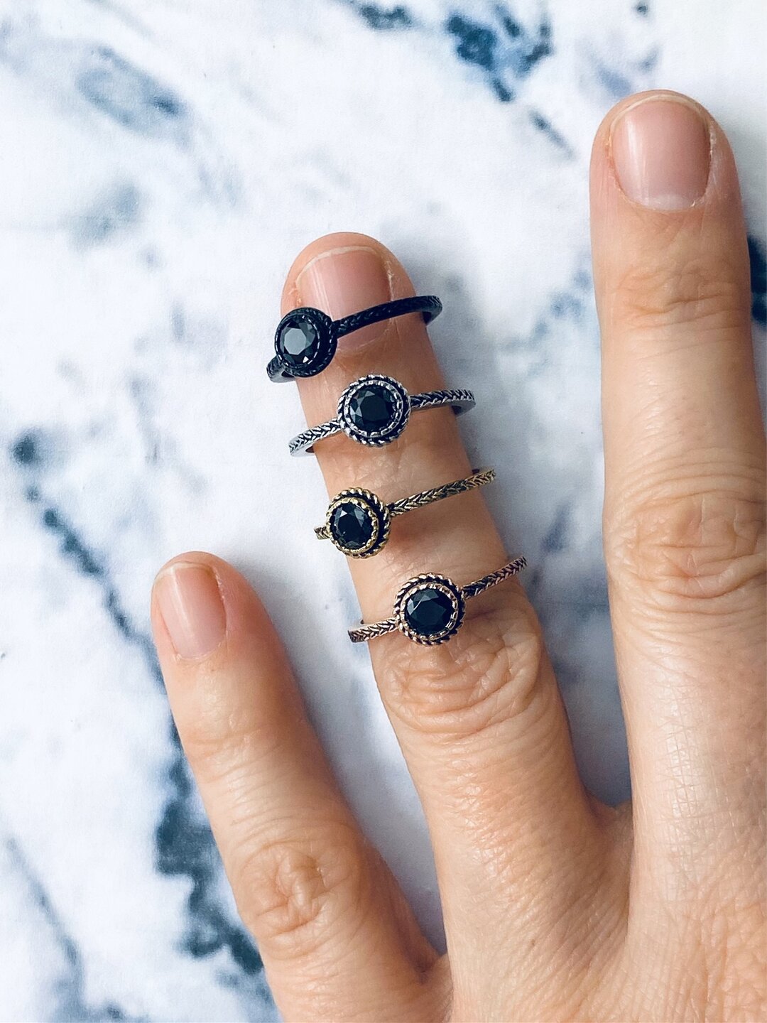 RING R438 BLACK 'STEEL ICONIC'