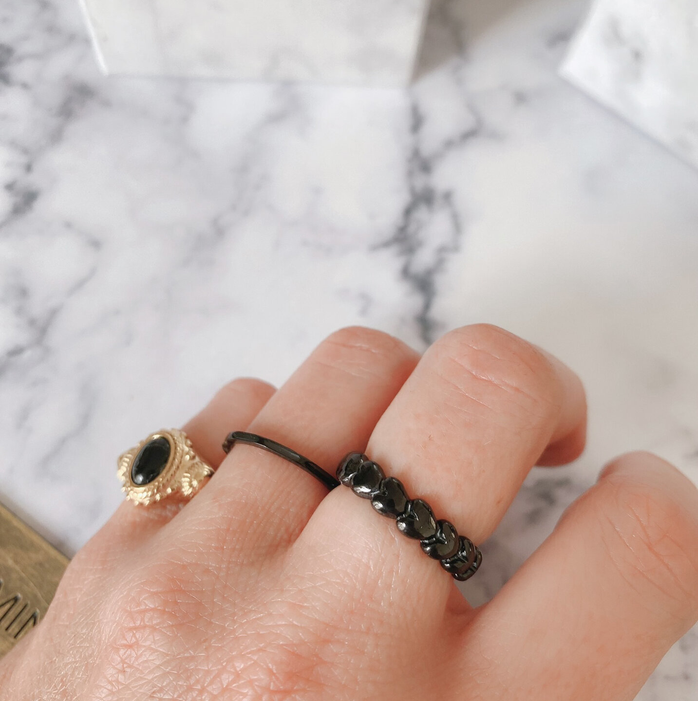 Charmin&#039;s Stapelring R897 Ellipse Shiny Black