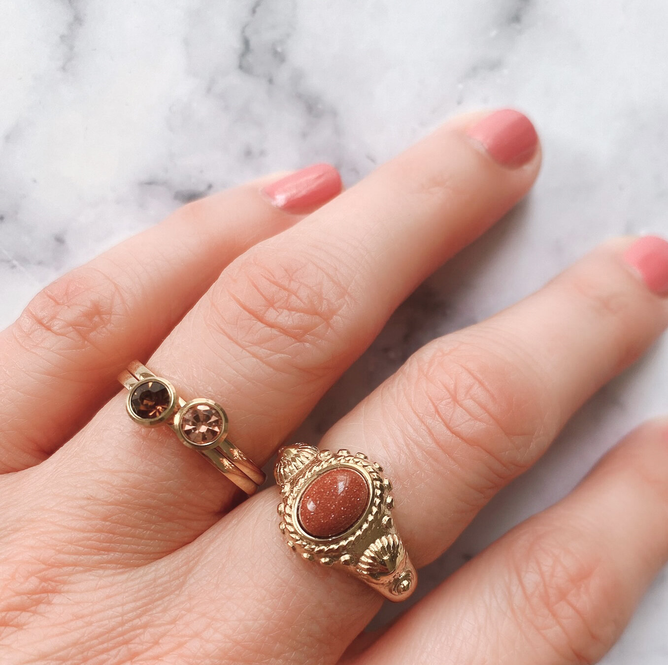 Charmin's Zegel Ring R1055 Turkoys Howlite ion-goldplated