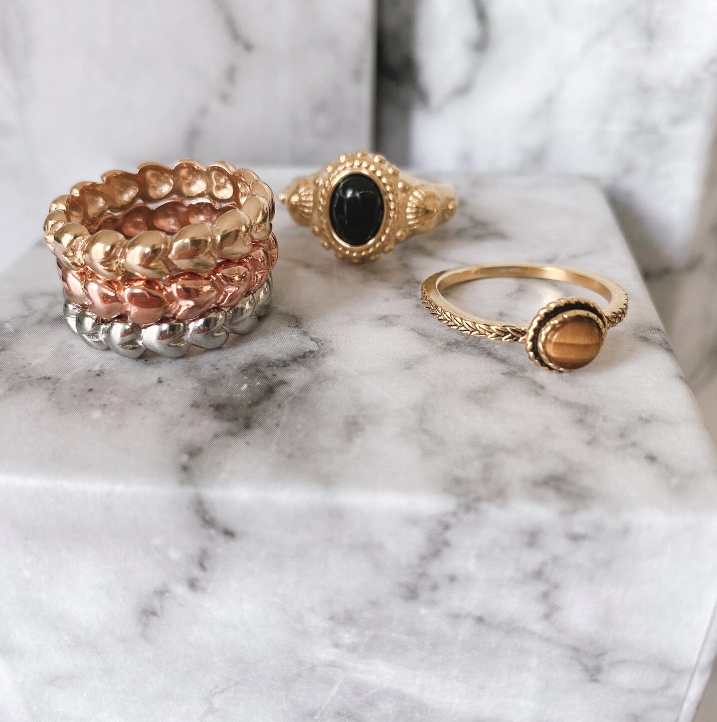 Charmin's Zegel Ring R1054 Brown Goldstone ion-goldplated