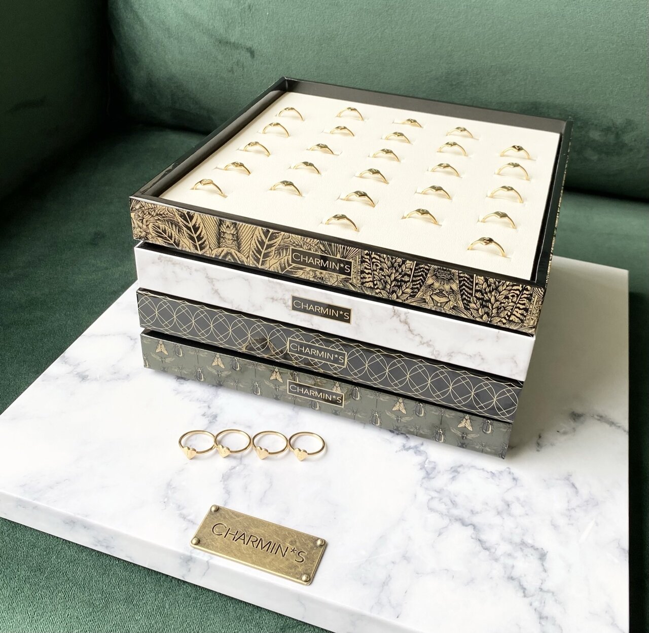 Charmin’s initialen zegelring hartje Goldplated R1015-Q Letter Q