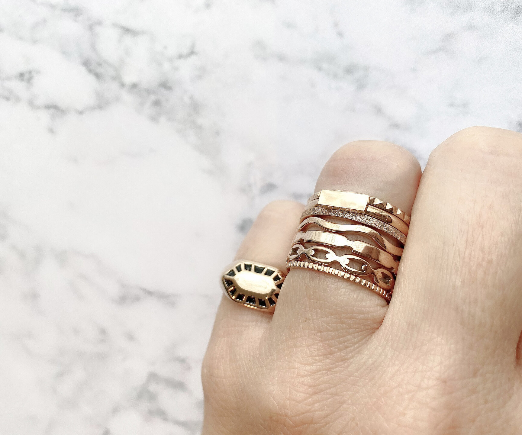 Ring R342 Rosé 'Sanded'