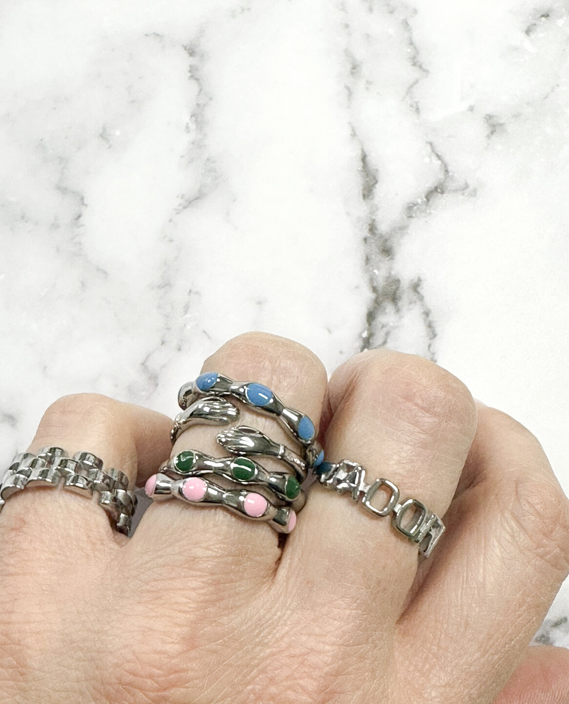 Charmin's Zilverkleurig Ring Met Blauwe Ronde Emaille Bollen Staal R1499