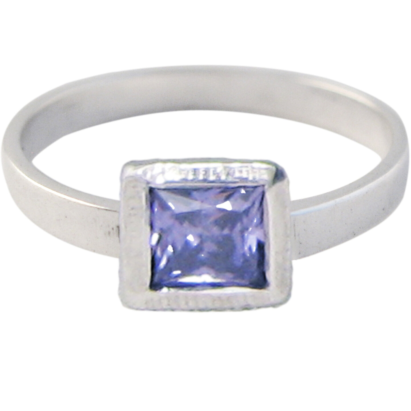 Ring KR26 'Cubic Diamond' White Purple
