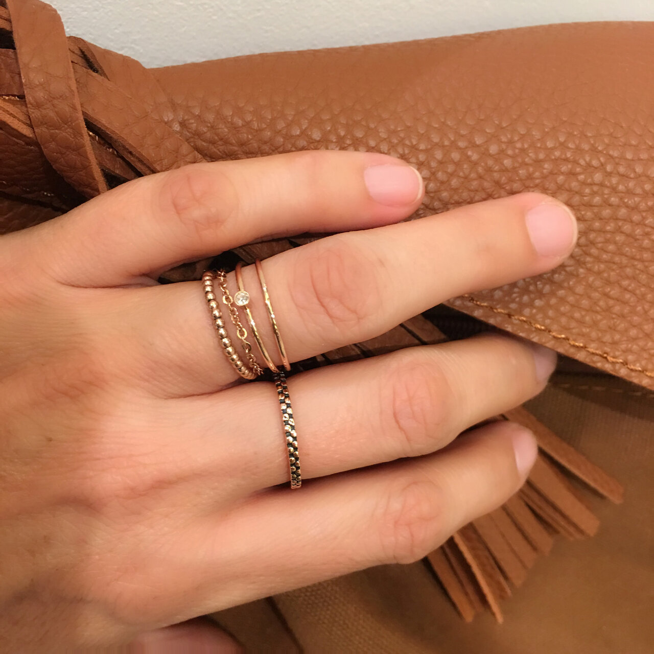 Charmin&rsquo;s goudkleurige stapelring R452 Pointy goldplated staal