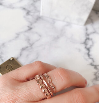 Charmin&rsquo;s vintage ring R918 Leaves Rosegold