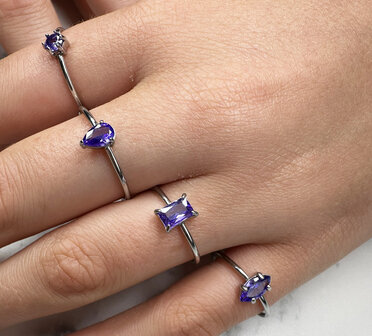 Charmin&#039;s Steel Ring with Elliptical Purple Crystal Stone R1677 &ndash; Soft Color