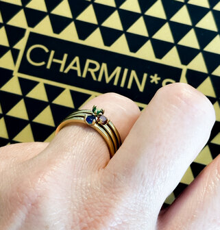 Charmin's Triangle Solitaire Gold-Colored Ring White Stone Steel R1297