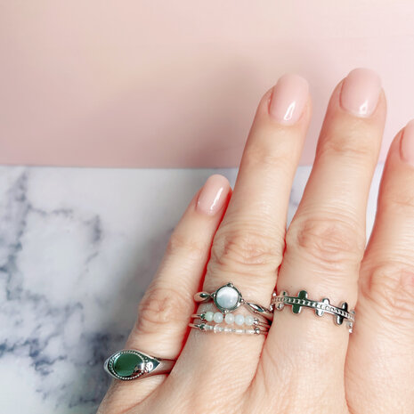 Charmin's Anxiety Ring NaturalStones Amazonite Beads Goudkleurig R1325