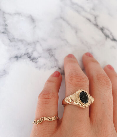 Charmin’s vintage ring R918 Leaves Rosegold
