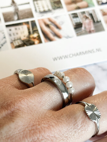 Charmin's Ring Draaiende Parels Anxiety Fidget Goudkleurig Staal R1365