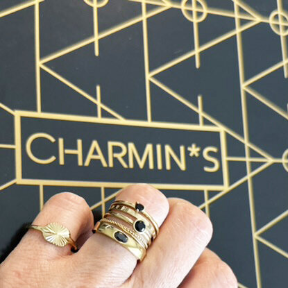 Charmin's Ring Wide Band Oval Dunkelgrüner Stein Goldfarbener Stahl R1227