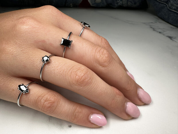 Charmin's Steel Ring with Elliptical Black Crystal Stone R1682 – Powerful Statement