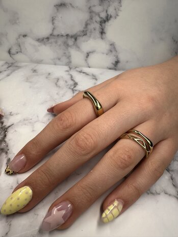 Charmins Goldfarbener Ring Weich Gew&ouml;lbt und Abgerundete Kugeln Stahl R1371