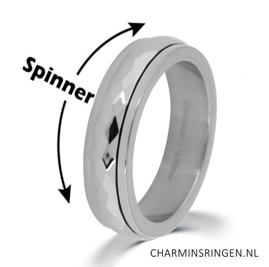 Charmin's Shiny Anxiety Fidget Ring Gehamerd Staal R1250