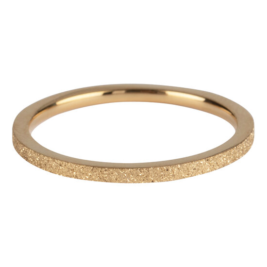 Charmin’s goudkleurige stapelring R341 Sanded goldplated staal