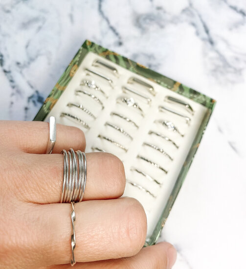 R852 Silver Tiny Wave