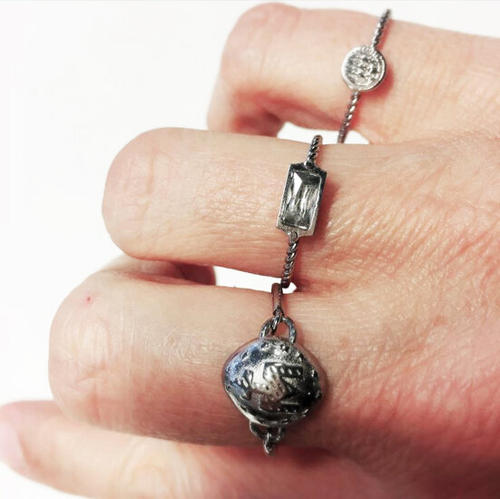 R626 Twisted Shiny Steel Historic Coin