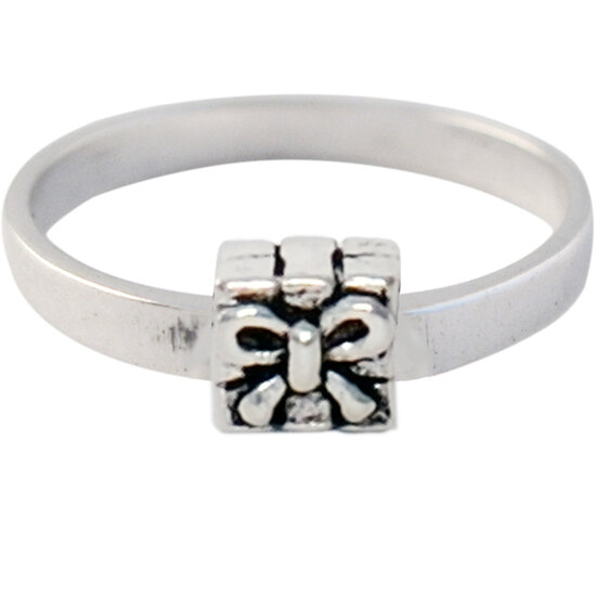 Ring KR48 'Gift'