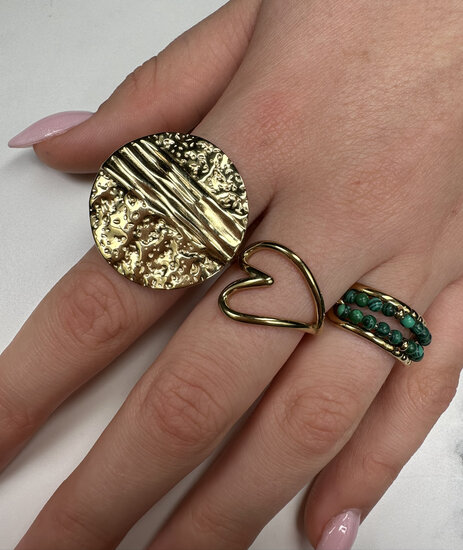 Charmin's Gold-Tone Chunky Ring with a Large Worked Coin R1834 – Striking and Stylish